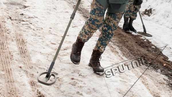 Миноискатель, сапер - Sputnik Армения