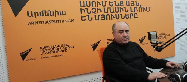 Вардан Хачатрян в гостях у радио Sputnik Армения - Sputnik Արմենիա