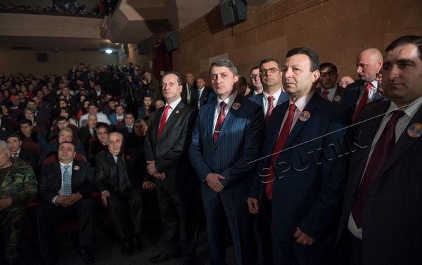 «Հայոց Արծիվներ» հայրենասիրական հասարակական կազմակերպությունը նշեց ծննդյան և գործունեության 14-րդ տարեդարձը - Sputnik Արմենիա