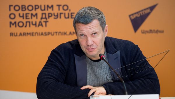 Владимир Соловьев в пресс-центре Sputnik Армения - Sputnik Արմենիա