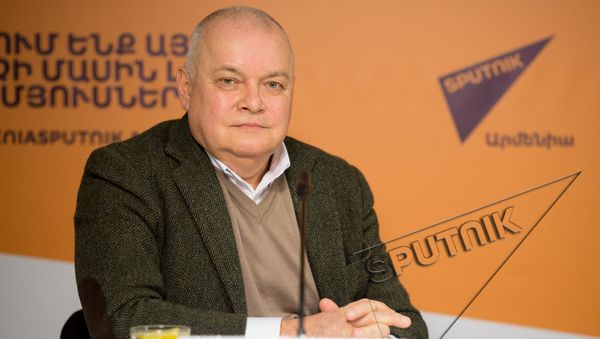 Дмитрий Киселев в пресс-центре Sputnik Армения  - Sputnik Армения