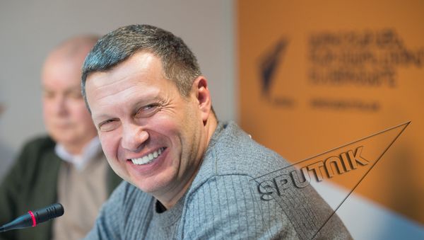 Владимир Соловьев в пресс-центре Sputnik Армения - Sputnik Армения