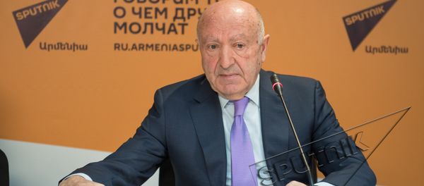 Герберт Амбарцумян в пресс-центре Sputnik Армения - Sputnik Արմենիա