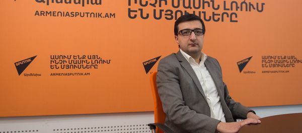 Нвер Саргсян в гостях у радио Sputnik Армения - Sputnik Արմենիա