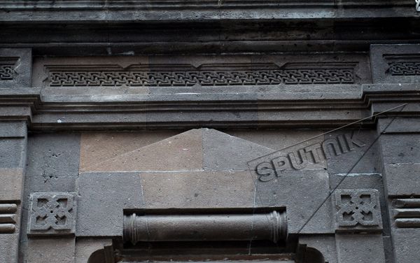 Աբովյան 3 հասցեում գտնվող շենքը - Sputnik Արմենիա