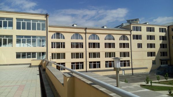 Ереванский филиал Московского государственного университета (МГУ) имени Ломоносова - Sputnik Армения