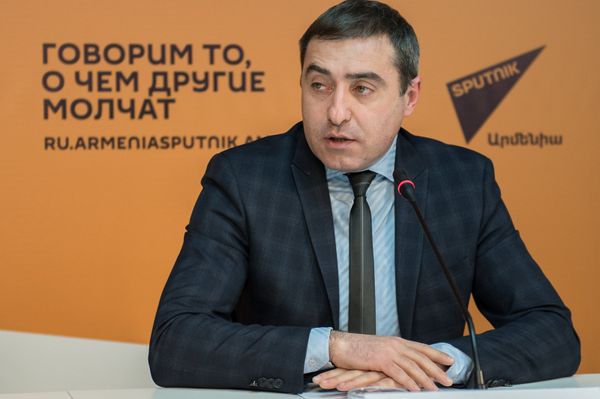 Kандидат исторических наук, арабист Саркис Григорян. - Sputnik Армения