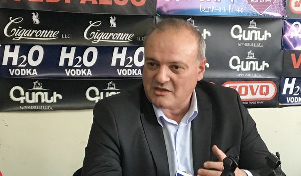 Виген Акопян - Sputnik Արմենիա