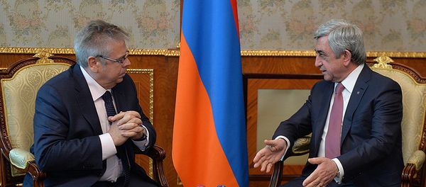 Президент встретилься с наблюдателими Президент встретилься с наблюдателими - Sputnik Армения
