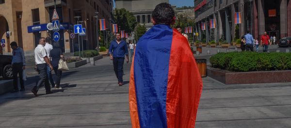 Шестиве, организованное партией Айазн - Sputnik Արմենիա