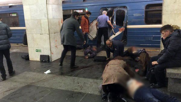 Взрыв в Петербургском метро Взрыв в Петербургском метро - Sputnik Армения