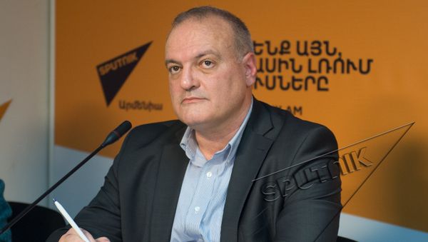 Виген Акопян  - Sputnik Армения