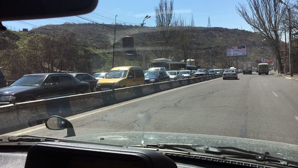 Пробки на улице Мясникяна - Sputnik Արմենիա