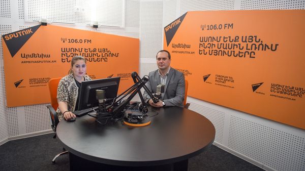 Армен Петросян в гостях у радио Sputnik Армения - Sputnik Արմենիա