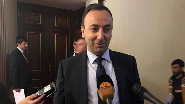 Грайр Товмасян - Sputnik Արմենիա