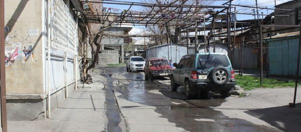Նոր Արեշում կոյուղաջրերը լցվում են փողոցի տները - Sputnik Արմենիա