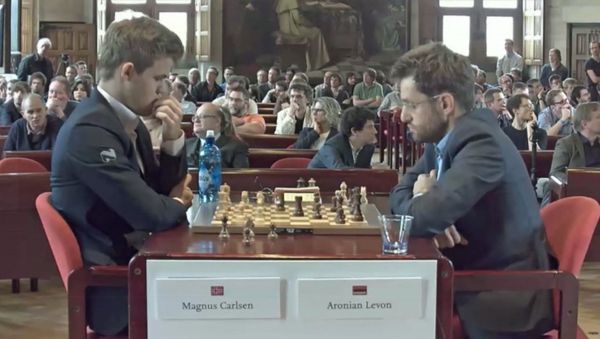 Левон Аронян, Магнус Карлсен - Sputnik Армения