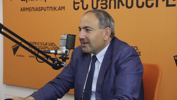 Пашинян спел для Sputnik Армения - Sputnik Армения