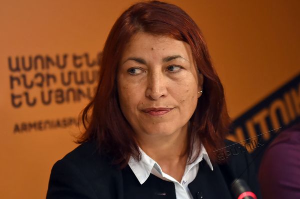 Элиф Селай Эртем - Sputnik Армения