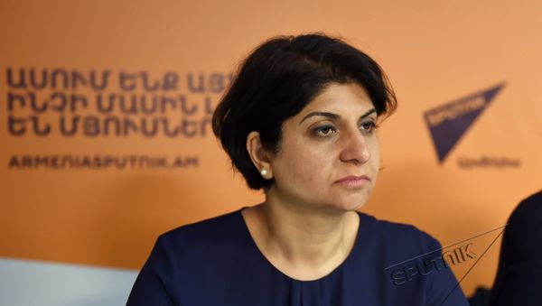 Нилгун Кая - Sputnik Արմենիա