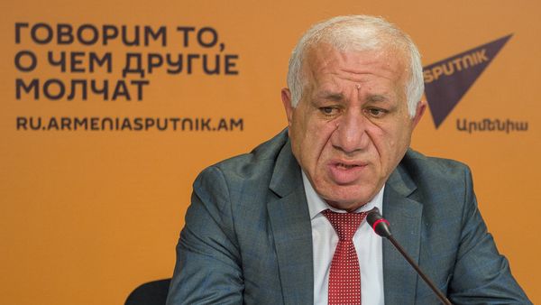 Ашот Арутюнян - Sputnik Արմենիա
