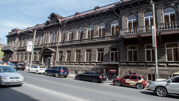 Улица Налбандяна 48. Старый Ереван - Sputnik Արմենիա