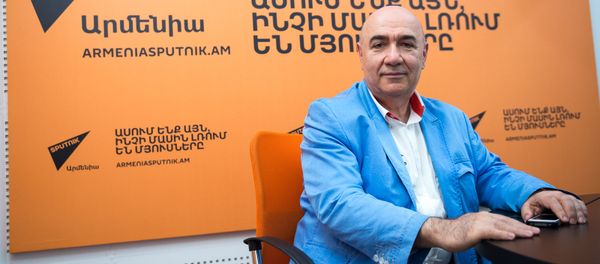 Директор информационно-аналитической международной газеты армянской диаспоры “Ноев ковчег” Григорий Анисонян в гостях у радио Sputnik Армения - Sputnik Արմենիա