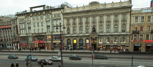 Универмаг Гостиный двор в Ленинграде Универмаг Гостиный двор в Ленинграде - Sputnik Армения