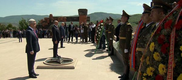 Президент Серж Саргсян принял участие в праздничных мероприятиях в Нагорном Карабахе - Sputnik Армения