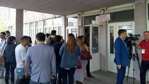 Голосование Тарона Маргаряна - Sputnik Արմենիա