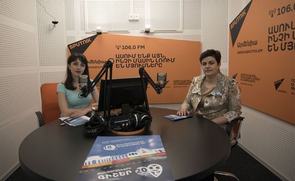 Арев Самуелян в гостях у радио Sputnik Армения - Sputnik Армения