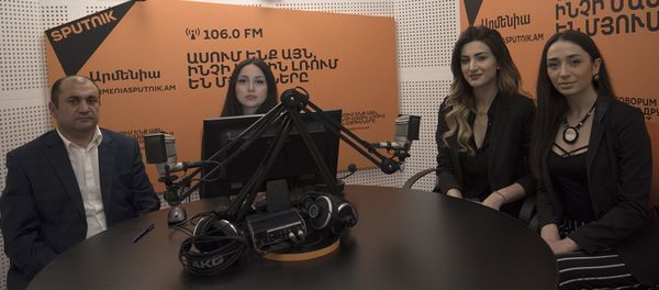 Марине Маргарян и Арпине Балян и в гостях у радио Sputnik Армения - Sputnik Армения