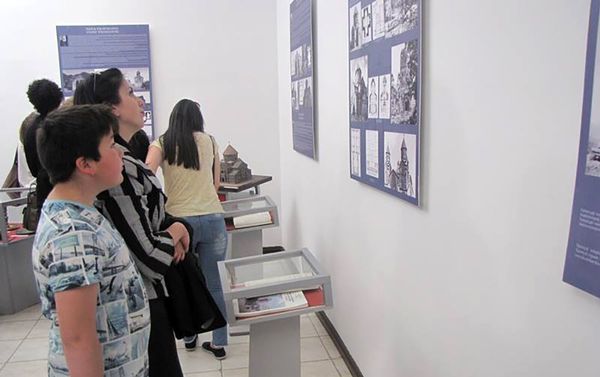 «Օտարները  հայ  ճարտարապետության  մասին» ցուցահանդես - Sputnik Արմենիա