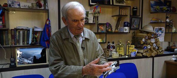 91-летний горный спасатель рассказывает о своем жизненном пути и о восхождении на Арагац в возрасте 75 лет - Sputnik Армения
