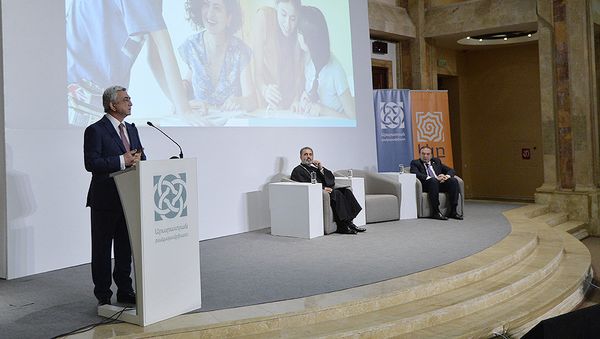 Участие Президента Армении в школе Айб на презентации новой программы бакалавриата - Sputnik Армения