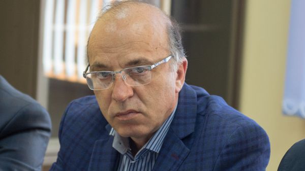Круглый стол по инициативе ОДКБ и ЕВРАЗЭС на тему Образование в сфере безопасности Армении. Татул Манасерян - Sputnik Армения