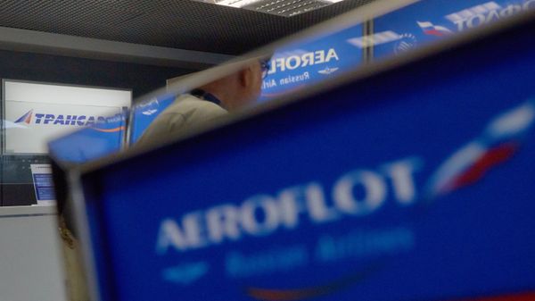 Аэрофлот объявил о планах покупки 75% акций Трансаэро Аэрофлот объявил о планах покупки 75% акций Трансаэро - Sputnik Армения