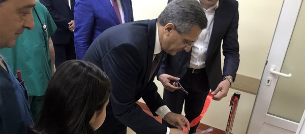 Открытие нового отделения для новорожденных в больничном комплексе Мурацан Открытие нового отделения для новорожденных в больничном комплексе Мурацан - Sputnik Армения