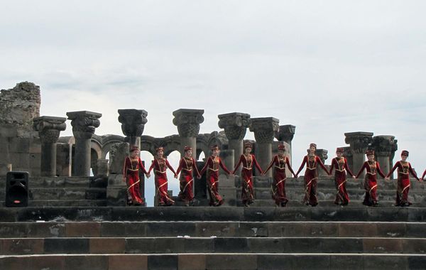 Ցտեսություն, որկրամոլների տոն. ո՞ւր կարելի է գնալ տոնական օրերին Ցտեսություն, որկրամոլների տոն. ո՞ւր կարելի է գնալ տոնական օրերին - Sputnik Արմենիա