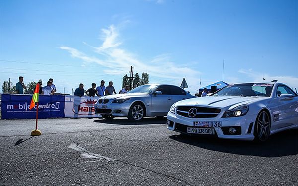 «Դրեգ րեյսինգ» սպորտային մեքենաների մրցաշար - Sputnik Արմենիա