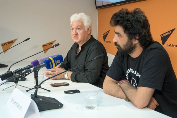 Саргис Ацпанян и Шант Тайлан Саргис Ацпанян и Шант Тайлан - Sputnik Արմենիա