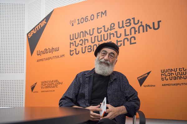 Хорен Арамуни в гостях у радио Sputnik Армения - Sputnik Արմենիա