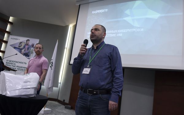 Семинар Лаборатории Касперского на тему Взгляд на финансовую безопасность. Алексей Горелкин и Армен Карапетян Семинар Лаборатории Касперского на тему Взгляд на финансовую безопасность. Алексей Горелкин и Армен Карапетян - Sputnik Армения