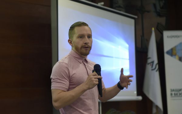 Инженер по предпродажной поддержке клиентов «Лаборатории Касперского» Алексей Горелкин Инженер по предпродажной поддержке клиентов «Лаборатории Касперского» Алексей Горелкин - Sputnik Армения