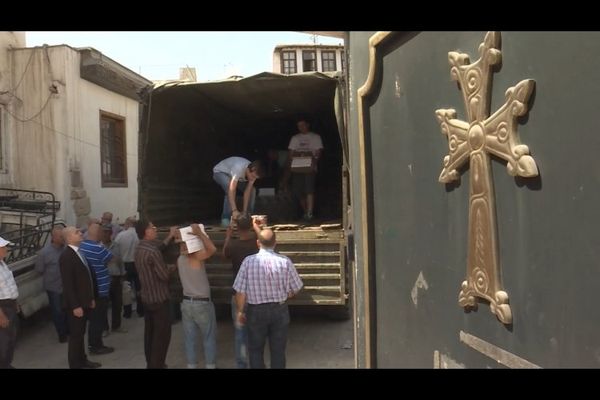Партия гуманитарной помощи из Армении доставлена в Дамаск. Церковь св. Саркиса. - Sputnik Армения