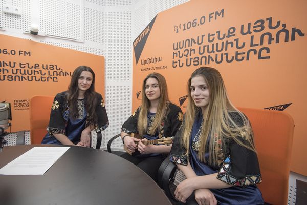 Трио Мандили - Sputnik Արմենիա