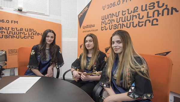 Трио Мандили - Sputnik Армения