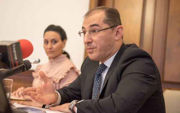ՀՀ ֆինանսների նախարարությունում տեղի է ունեցել նախարարության նոր պաշտոնական կայքի (www.minfin.am) շնորհանդեսը - Sputnik Արմենիա