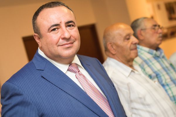 Российский меценат армянского происхождения Грачья Погосян. Выставка С Любовью к Армении и России - Sputnik Армения