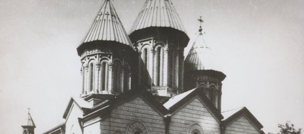 Ванкский собор, Аранцванк или Паша-ванк – Собор Святых Отцов, впоследствии – Сурб Аствацацин (Пресвятой Богородицы) - армянский кафедральный собор, крупнейшее культовое сооружение старого Тифлиса. Ванкский собор, Аранцванк или Паша-ванк – Собор Святых Отцов, впоследствии – Сурб Аствацацин (Пресвятой Богородицы) - армянский кафедральный собор, крупнейшее культовое сооружение старого Тифлиса. - Sputnik Армения